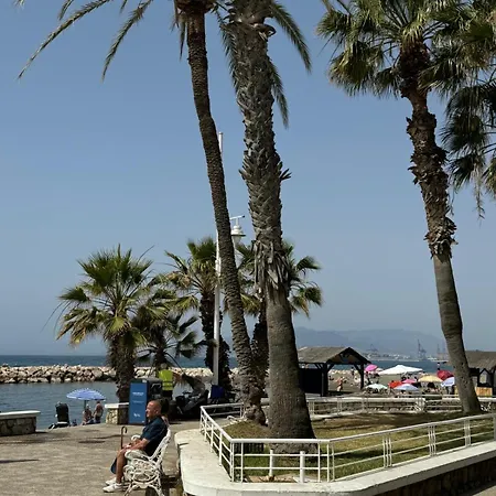 Pedregabeachs * Malaga